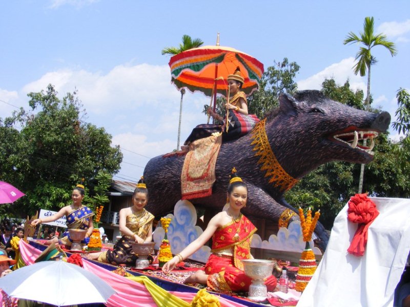 3peemayLaoLuangprabang-160409 094.jpg